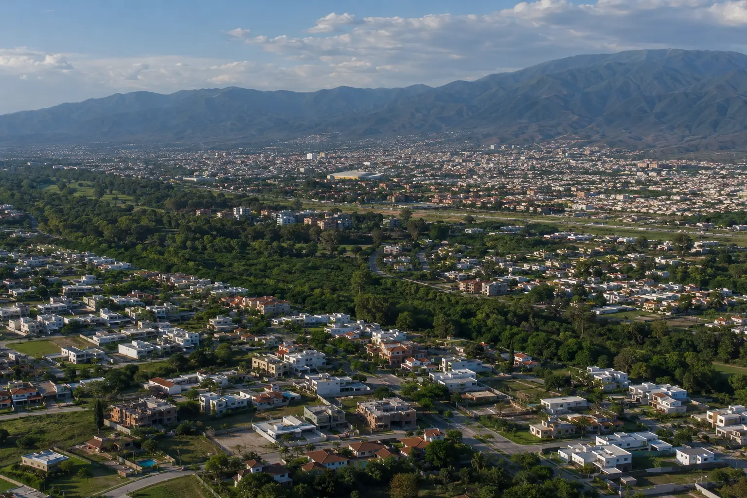 Vista de áreas urbanas y residenciales de Salta
